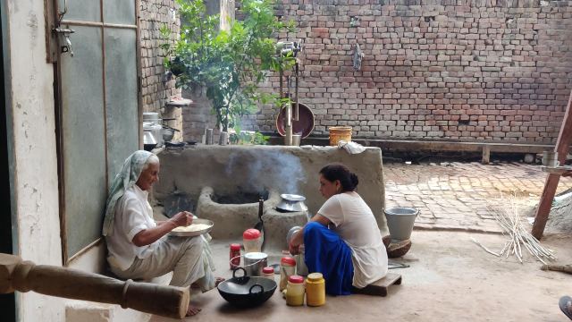 VILLAGE LIFE IN INDIA